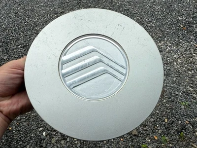 CUBIERTA DE RUEDA MERCURY SABLE TAPA CENTRAL PLATEADA F34C-1141-AA 1992 1993 1994 1995 Foto 1 de 4