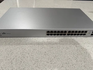 Ubiquiti Networks UniFi US-24 24 Ports Rack-Mountable Gigabit Ethernet Switch - Afbeelding 1 van 6