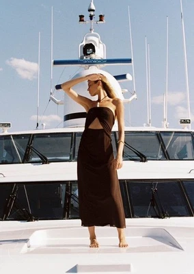 Maxi Vestido KOOKAI Elsa Marrón Corte Cuentas Halter Nuevo con Etiquetas Precio de venta sugerido por el fabricante 260 $ Talla 38/10 AU/6US Foto 1 de 4