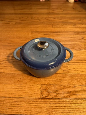 Fontignac Cast Iron Dutch Oven "Blue Burst" Enamel 23/8 Qt Made in France - Image 1 of 4