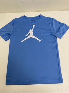 Nike Jumpman Shirt Boys Large Light Blue Crew Neck Lightweight Outdoor Stretch - Picture 1 of 11