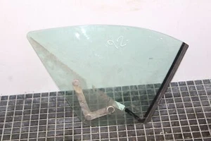 Finestrino corpo posteriore AUDI A4 Cabrio 8H7, B6, 8HE, B7 8H0845300 2.00 22809385 - Foto 1 di 3