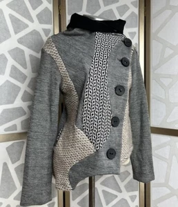 Aimee G Pullover Jacke Cardigan Struktur Boho S grau schwarz asymmetrisch Patchwork - Bild 1 von 8