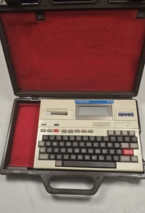 Computer portatile Epson HX-20 con custodia/non testato - Foto 1 di 15