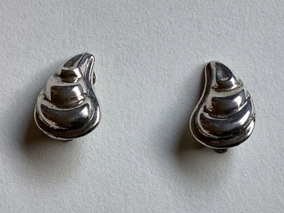 Vintage 925 Sterling Silver Earrings, Clip On Earrings, Shell Shaped - Image 1 of 4