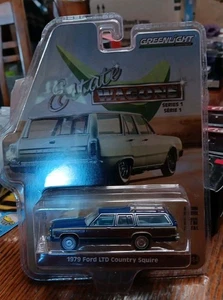 Greenlight Estate Wagons 1979 Ford LTD Country Squire 1:64 LE Series - Picture 1 of 4