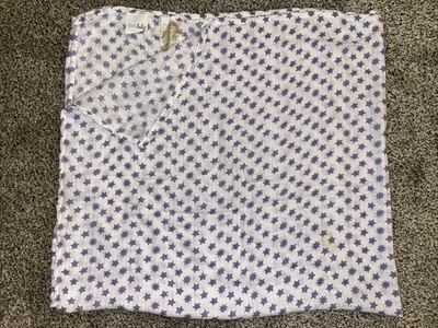 Manta blanca Ideal Baby by Aden + Anais con estrellas moradas Foto 1 de 4