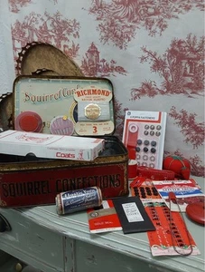 Collection Of Vintage Haberdashery - Picture 1 of 7
