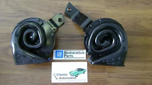 Horn Pair Delco Remy OE Style 67-68 Camaro High/Low Note Pair horns Brand New - Picture 1 of 2