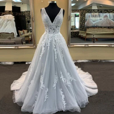 V Neck Tulle Wedding Dress White Lace Appliques Sleeveless Bridal Gown Plus Size - Image 1 of 4