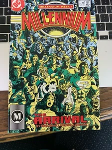 DC Comics Millennium Week 1 The Arrival Issue #1 1987  - Picture 1 of 5