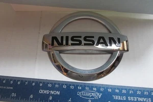 Factory 2008-- 2017 Nissian Enclave Deck lid emblem - Picture 1 of 4