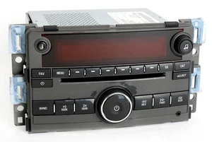 Reproductor de CD Saturn Aura 2009 gris radio AM FM mp3 con entrada auxiliar PN 25833954 mancha - Imagen 1 de 6