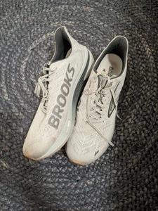 Herren Hyperion 2 Laufschuhe - Silber hellweiß Größe 14 gebraucht ohne Karton - Bild 1 von 10