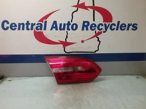 Luz trasera del conductor sedán montada en la tapa interior se adapta a 15-18 FOCUS 225043 - Imagen 1 de 12