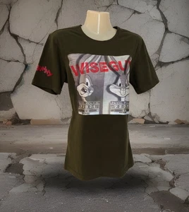 Looney Tunes Bugs Bunny Mug Shot Grafik T-Shirt Größe Small olivgrün WISE GUY - Bild 1 von 11
