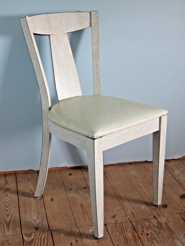 Vtg CUSTOM MCM 60s WHITE FORMICA CHAIR WITH VIVID GREY WOOD GRAIN - Image 1 of 4