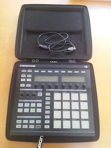 Native Instruments Maschine MK1 Controller, USB Cable & UDG Carry Case - Picture 1 of 6