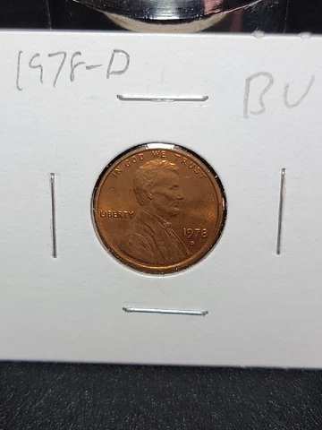 1978 D Lincoln Memorial Small Cent Penny in Uncirculated Condition in Coin-Flip Cover