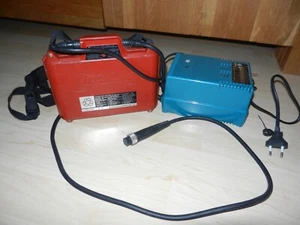 MAKITA BATTERIE ET CHARGEUR RAPIDE POUR CISEAUX REB 4603D. - Photo 1/8