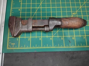 Vintage 6.75" Girard Adjustable Wooden Handled Wrench/Spanner T35N18323 - Picture 1 of 11