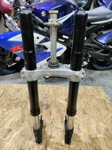 2006-2009 Suzuki GSXR 600 750 OEM Front End Forks W/ LOWER TREE. PITTED LOWERS - Foto 1 di 11