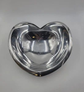Nambe Collection Amore 8" Heart Bowl, Alloy Metal Silver Tone 2018 - Picture 1 of 6