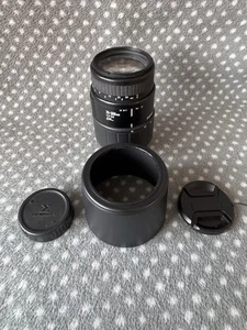 Sigma 70-300mm F/1:4-5.6 DL Lens Minolta A Mount With Lens Caps Black - Picture 1 of 7