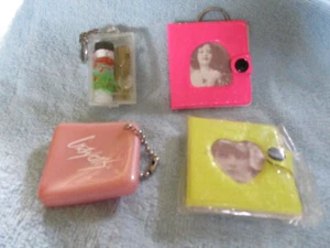 Vintage Novelty KeyChain Lot - Crayons Squeeze Coin Holder, Picture Mini Note Bk - Picture 1 of 9