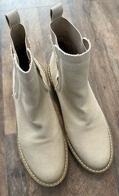 Botas de cuña Nicole Miller para mujer talla 9 beige de lona Foto 1 de 4
