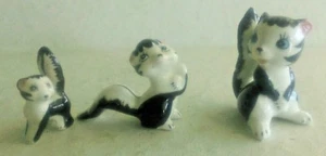 Estatuillas de China de Hueso NKK de Japón de Colección, Familia de Tres Zorrillos, Sin Daños - Imagen 1 de 4