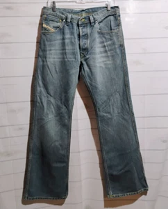 Pantalones de mezclilla Diesel SANON de lavado medio para hombre - Hechos en Italia - Talla 30x31 - Imagen 1 de 6