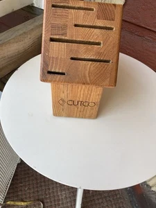 CUTCO 5 Slot Gourmet Knife Block Solid Honey Oak (Block only) - Picture 1 of 10