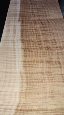 Billet de hendidura de llama Fiddleback de arce #1082 L.22&5/8" W. 7&3/4" T. 2&1/4" Foto 1 de 4