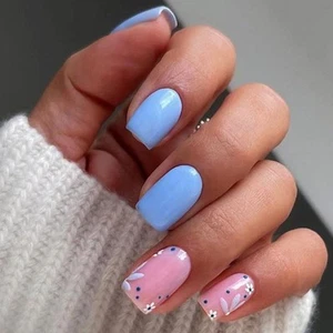 Blue Press on Nails Short Medium Square Fake Nails with Simple Flower Design ... - Picture 1 of 6