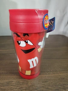 Vaso plástico caramelo M&M con mango personaje rojo  - Imagen 1 de 9