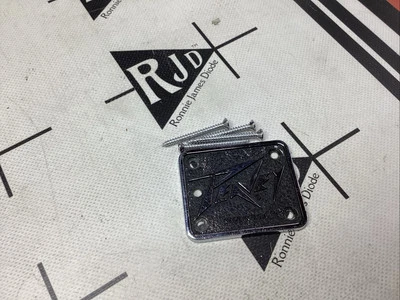 Guitarra Eléctrica Peavey USA Serie T Años 80 Placa de Cuello Fundida Foto 1 de 3