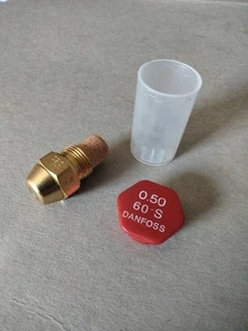 Gicleur DANFOSS 0,50 60°S Débit 0.50 USgal/h angle 60° Type S chaudière Fioul - Imagen 1 de 2