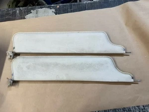 67-72 Ford Truck Off White Vinyl sun visors Sunvisors 1967-1972 OEM 2 - Bild 1 von 5