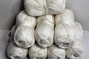 500gm Sirdar 100% CREAMCOTTON 4ply Wool Yarn Job lot # 199 - Picture 1 of 3