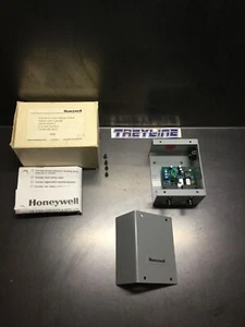 NEW, HONEYWELL, P7610A1014, DIFFERENTIAL PRESSURE TRANSMITTER, 20VDC. (5G-3) - Picture 1 of 8