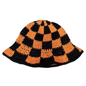 Sombrero Cubo Crochet Cuadros, Dos Tonos Naranja Y Negro, Ligero, Halloween - Imagen 1 de 3