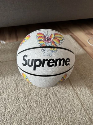 Supreme Gonz Butterfly Spalding Basketball SS2016 - Bild 1 von 4