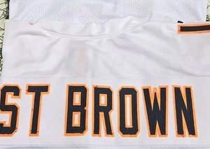Camiseta Equanimeous St. Brown firmada por los Chicago Bears (Beckett)  - Imagen 1 de 2
