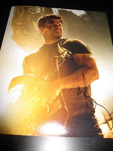 MARK WAHLBERG SIGNED AUTOGRAPH 8x10 PHOTO TRANSFORMERS PROMO AGE OF EXTINCTION F - Picture 1 of 1