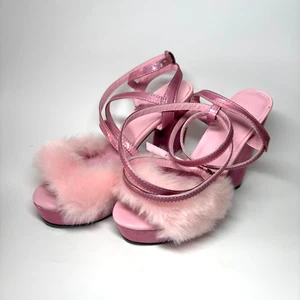 Sugar Thrillz Pink Feather Marabou Fuzzy Holo Platform Heels Womens Size 8M NEW - Bild 1 von 16
