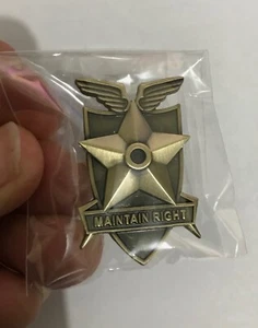 MAD MAX - PFLEGE RECHTE ANSTECKNADEL - Fury Road Weste Emblem *Unikat* - Bild 1 von 2