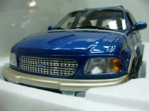 WOW ESTREMAMENTE RARO SUV FORD EXPEDITION 4WD 5.4 V8 EB 1998 BLU 1:18 UT-Auto Art - Foto 1 di 2
