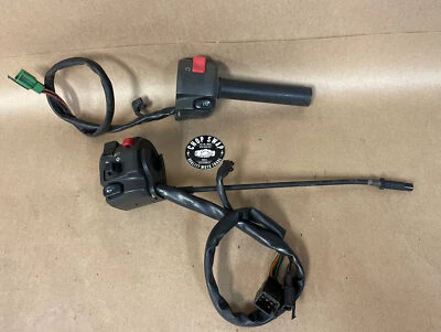 Interruptores Kawasaki ZRX1100 1999 OEM, controles manuales, 46091-1857, 46091-1672 Foto 1 de 4
