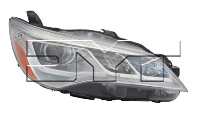 Conjunto de faros LED laterales derechos TYC NSF para modelos Toyota Camry XLE 2015-2017 Foto 1 de 3